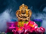 శుక్రవారం రాత్రి ఈ 8 దీపాల పరిహారం పాటిస్తే ఆర్థిక ఇబ్బందులు తొలగిపోతాయి, మహాలక్ష్మీ కటాక్షం కలుగుతుంది!