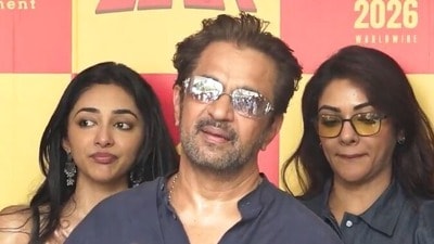 Arjun Sarja: సనాతన ధర్మంపై అర్జున్ సంచలన కామెంట్స్.. మీ తల్లిదండ్రులను వదిలేస్తావా అంటూ..
