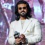 బాక్సాఫీస్ కలెక్షన్ల లెక్కలపై రామ్ చరణ్ క్రేజీ కామెంట్స్.. పెద్ది మూవీ ఆ షాక్ నుంచి గట్టెక్కిస్తుందా?

