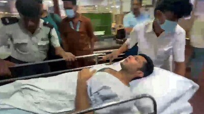 স্ট্রেচারে শুইয়ে নিয়ে যাওয়া হল,আইটিইউ-তে ভর্তি অভিষেক, মুখ খুললেন কুণাল(TMC/ANI Video Grab) (TMC) স্ট্রেচারে শুইয়ে নিয়ে যাওয়া হল,আইটিইউ-তে ভর্তি অভিষেক, মুখ খুললেন কুণাল(TMC/ANI Video Grab) (TMC)