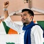 হরিশ মুখার্জি রোডের ১৮৮এ ঠিকানায় অবস্থিত অভিষেক বন্দ্যোপাধ্যায়ের বাড়িতে সিআইডি আধিকারিকরা। (@AITCofficial)