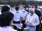 Union minion Manohar Lal Khattar inspects the Bandhwari landfill on Friday. (facebook/manoharlalKhattar)