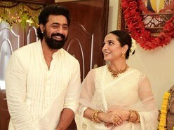 চোখে চোখে ইশারা! পুরনো সেই প্রেমের ছাই ওড়ানো মহরৎ, দেব-শুভশ্রী জুটিই 'পারফেক্ট'