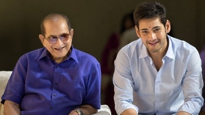తండ్రిని తలుచుకుంటూ ఎమోషనల్ పోస్టు పెట్టిన మహేష్ బాబు (x/mahesh babu) తండ్రిని తలుచుకుంటూ ఎమోషనల్ పోస్టు పెట్టిన మహేష్ బాబు (x/mahesh babu)