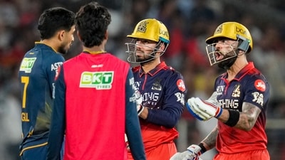 Virat Kohli did not agree with Shubman Gill (PTI) Virat Kohli did not agree with Shubman Gill (PTI)