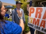 With homelessness as a key campaign issue, Spencer Pratt has gained traction among voters by criticizing rivals Karen Bass and Nithya Raman.  (AP Photo/Jill Connelly)