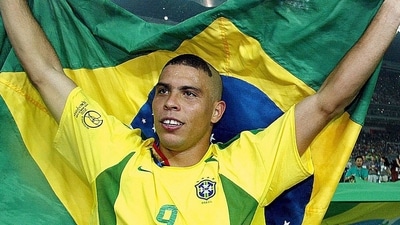 Ronaldo after winning the World Cup 2002. (X images) Ronaldo after winning the World Cup 2002. (X images)