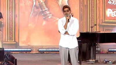 Jagapathi Babu: పెద్ది ఇండస్ట్రీకి పెద్ద దిక్కవుతుంది.. బెంజ్ సర్కిల్లో పుట్టాను.. ఇది నా బెస్ట్ మూవీ: జగపతి బాబు Jagapathi Babu: పెద్ది ఇండస్ట్రీకి పెద్ద దిక్కవుతుంది.. బెంజ్ సర్కిల్లో పుట్టాను.. ఇది నా బెస్ట్ మూవీ: జగపతి బాబు