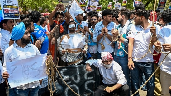 Activists raise slogans during a protest in Delhi, alleging irregularities in the Central Board of Secondary Education's (CBSE) On-Screen Marking (OSM) evaluation system. (PTI)