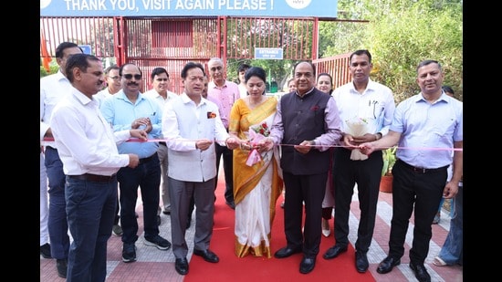 The program drew dairy farmers, entrepreneurs, students, consumers, scientists, and local residents, where the scientists explained the role of milk and dairy products in nutrition, livelihood generation, and sustainable development. (HT Photo)