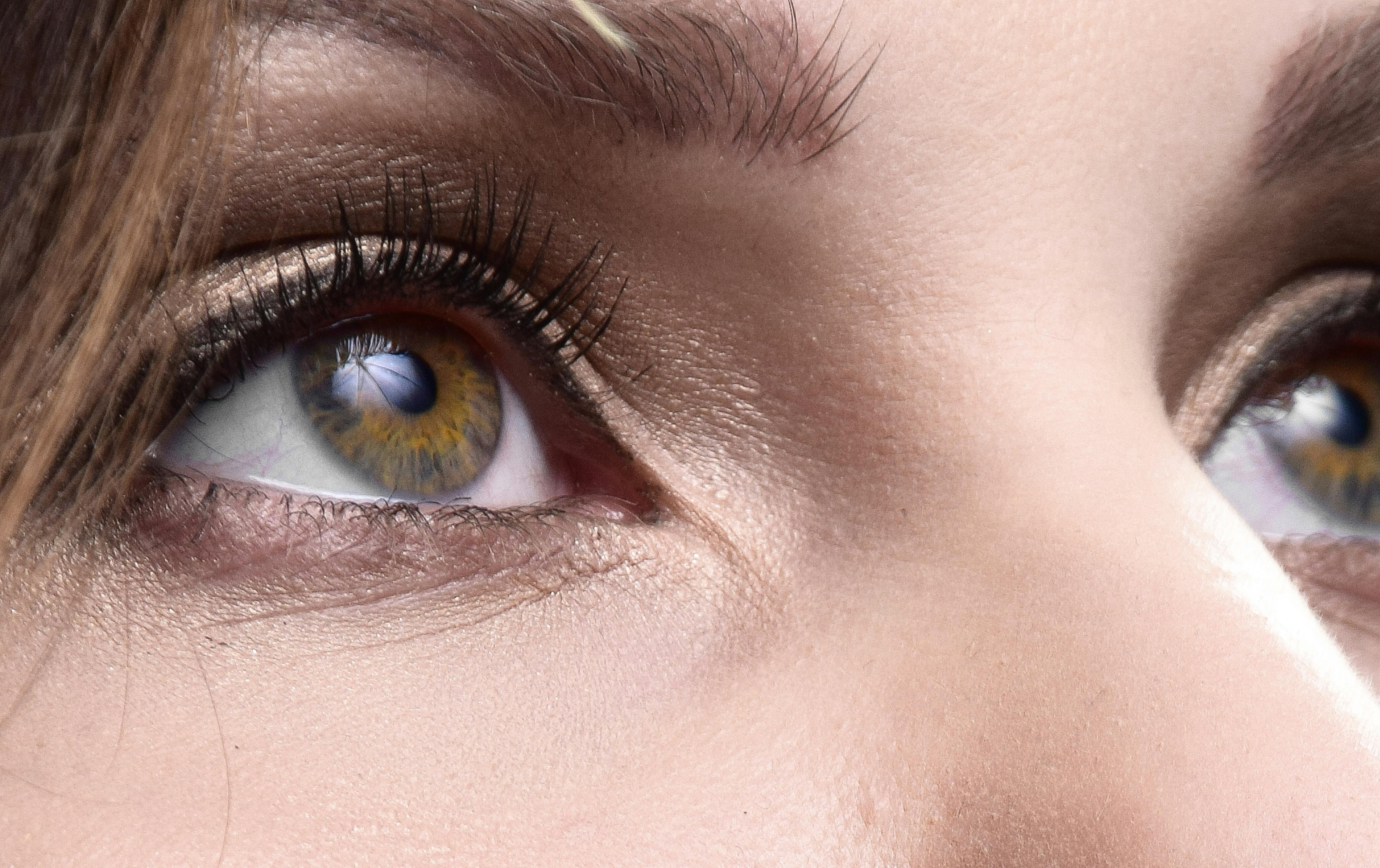 A sensation of grittiness, dryness, or pressure behind the eyes is another. (Unsplash) A sensation of grittiness, dryness, or pressure behind the eyes is another. (Unsplash)