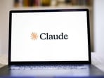 Anthropic's Claude AI chatbot is experiencing a global outage, with users unable to get responses. A message indicates capacity constraints, and the company is actively addressing the issue.