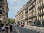 X post on Paris living sparks discussion.