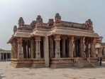 రాతి స్తంభాల నుంచి సంగీత స్వరాలా? ఈ ఆలయ రహస్యం మీకు తెలుసా?