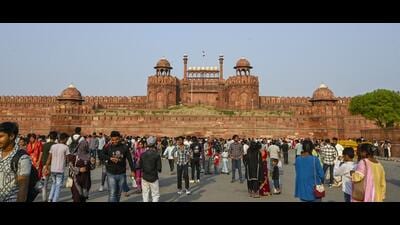 A minimum temperature of 26.8°C was recorded on Tuesday. (HT PHOTO) A minimum temperature of 26.8°C was recorded on Tuesday. (HT PHOTO)