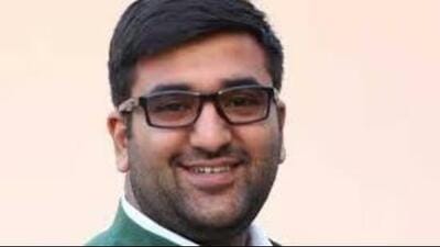 Reacting to reports regarding his alleged use of derogatory remarks against the Rohtak SP, Indian National Lok Dal (INLD) MLA Arjun Chautala said that as an elected public representative, he was senior to both the DC and the SP according to official protocol. (File)