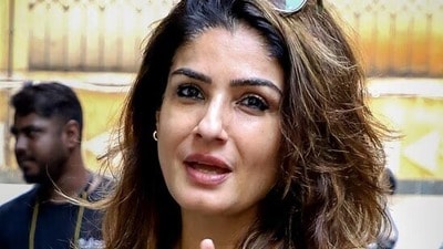রবিনার বাড়িতে চুরি