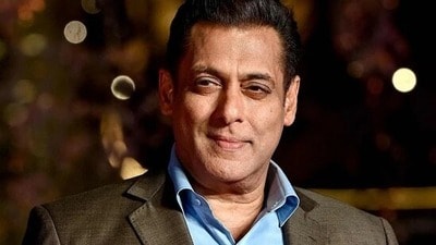 বড়সড় বিপাকে ‘কালা হিরণ’! আইনি নোটিশ পাঠালেন সলমন