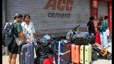 B&Bs in the locality evicted guests in the aftermath of the fire. (Sanchit Khanna/HT) B&Bs in the locality evicted guests in the aftermath of the fire. (Sanchit Khanna/HT)