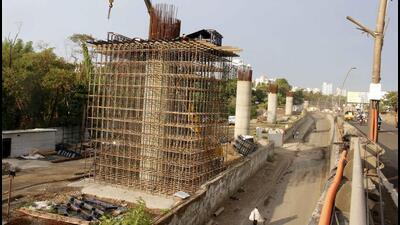 Pune, India - May 30, 2023: Work underway between Katraj and Kondhwa (Nadeem Inamdar story) in Pune, India, on Tuesday, May 30, 2023. (Photo by Ravindra Joshi/HT PHOTO)