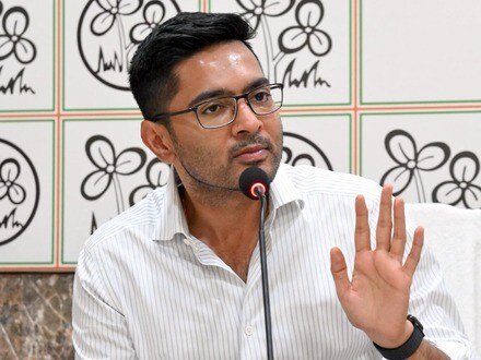 তৃণমূলের সর্বভারতীয় সাধারণ সম্পাদক অভিষেক বন্দ্যোপাধ্যায়কে নিয়ে বিস্ফোরক অভিযোগ করেন অর্জুন। 