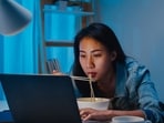 Avoid following the habit of late night sodium-rich noodle consumption. (Picture credit: Freepik)