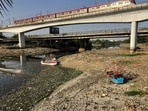 A view of the Gomti, polluted and encroached, as it flows through Lucknow (Deepak Gupta/HT)