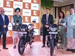 The Hero Splendor+ Flex Fuel is roughly <span class='webrupee'>₹</span>2,500 costlier than the standard, E20-compatible version of the Hero Splendor+, and it carries a host of technical upgrades.