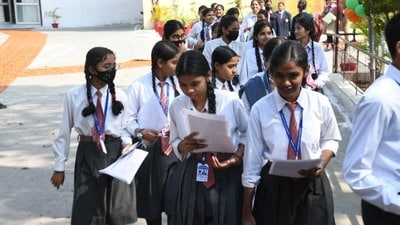 సీబీఎస్ఈ రీ- ఇవాల్యుయేషన్ ఫలితాలు ఎప్పుడు? సీబీఎస్ఈ రీ- ఇవాల్యుయేషన్ ఫలితాలు ఎప్పుడు?