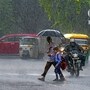 కేరళను తాకిన నైరుతి రుతుపవనాలు..