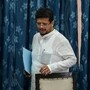 বিধানসভায় বিরোধী দলনেতা হিসেবে স্বীকৃতি পাওয়ার পর রাজনৈতিকভাবে আরও গুরুত্বপূর্ণ হয়ে উঠছেন ঋতব্রত বন্দ্যোপাধ্যায়।(Hindustan Times)