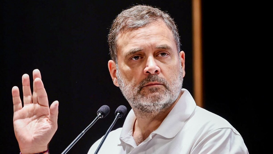 বিস্ফোরক দাবি রাহুল গান্ধীর (AICC)
