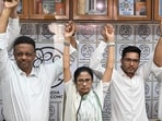 File photo of Chief TMC chairperson Mamata Banerjee (C) along with Abhishek Banerjee (R) and former mayor Firhad Hakim (L).