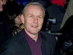Anthony Head dies at the age of 72 due to pneumonia complications.