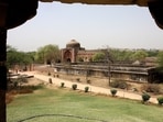 The Jamali Kamali mosque and tomb in the Mehrauli Archaeological Park in the New Delhi (HT photo/Sunil Saxena)