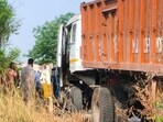The truck and pickup van that collided on the Ferozepur-Fazilka road early on Saturday, leaving nine people dead. (HT Photo)