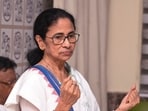 Several rebel MLAs backed Mamata Banerjee as the party's "supreme leader". 
