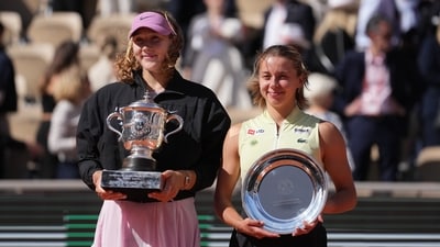 Winner Russia's Mirra Andreeva, left, and second placed Poland's Maja Chwalinska pose with trophies after the final tennis match at the French Open in Paris, Saturday, June 6, 2026. (AP Photo/Thibault Camus) (AP Photo/Thibault Camus) Winner Russia's Mirra Andreeva, left, and second placed Poland's Maja Chwalinska pose with trophies after the final tennis match at the French Open in Paris, Saturday, June 6, 2026. (AP Photo/Thibault Camus) (AP Photo/Thibault Camus)
