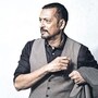 ছবির সেটে সহ অভিনেত্রীর গালে চড় মারেন নানা