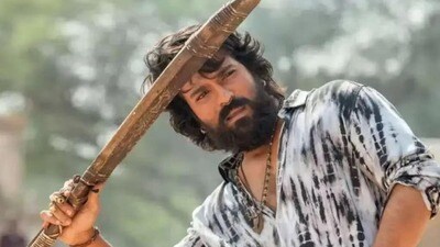 4 రోజుల్లో 236 కోట్ల కలెక్షన్స్.. బాక్సాఫీస్ వద్ద రామ్ చరణ్ పెద్ది జోరు.. ఓవర్సీస్లో ఎంత వచ్చిందంటే? 4 రోజుల్లో 236 కోట్ల కలెక్షన్స్.. బాక్సాఫీస్ వద్ద రామ్ చరణ్ పెద్ది జోరు.. ఓవర్సీస్లో ఎంత వచ్చిందంటే?