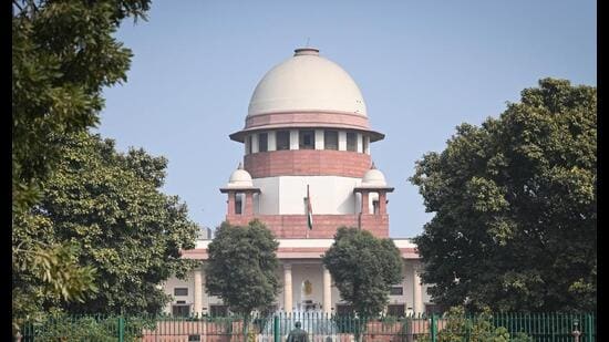 The bench acknowledged that courts should ordinarily strive to preserve the institution of marriage, but drew an important distinction between the principle and individual interests, especially when bound in a relationship that had ceased to exist in any meaningful sense. (HT Archive)
