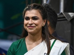 কলকাতার সিজিও কমপ্লেক্সে অবস্থিত ইডির দফতরে সোমবার উপস্থিত হলেন প্রাক্তন মন্ত্রী সাধন পাণ্ডের কন্যা শ্রেয়া পাণ্ডে। 