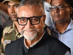 অভিষেক বন্দ্যোপাধ্যায়কে আক্রমণ করলেন তাপস রায়। (ফাইল ছবি, সৌজন্যে সমীর জানা/হিন্দুস্তান টাইমস)