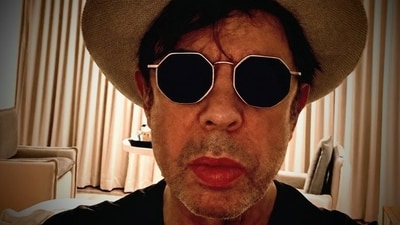 Echo & The Bunnymen's Ian McCulloch was in a car accident while traveling to Philadelphia. Echo & The Bunnymen's Ian McCulloch was in a car accident while traveling to Philadelphia.