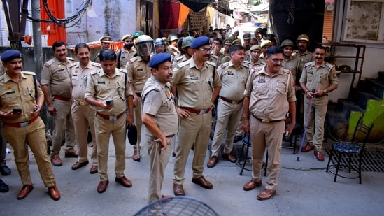 UP Police Constable Exam 2026 begins today, check exam pattern, admit card link, dress code and guidelines here (PTI file photo for representation)