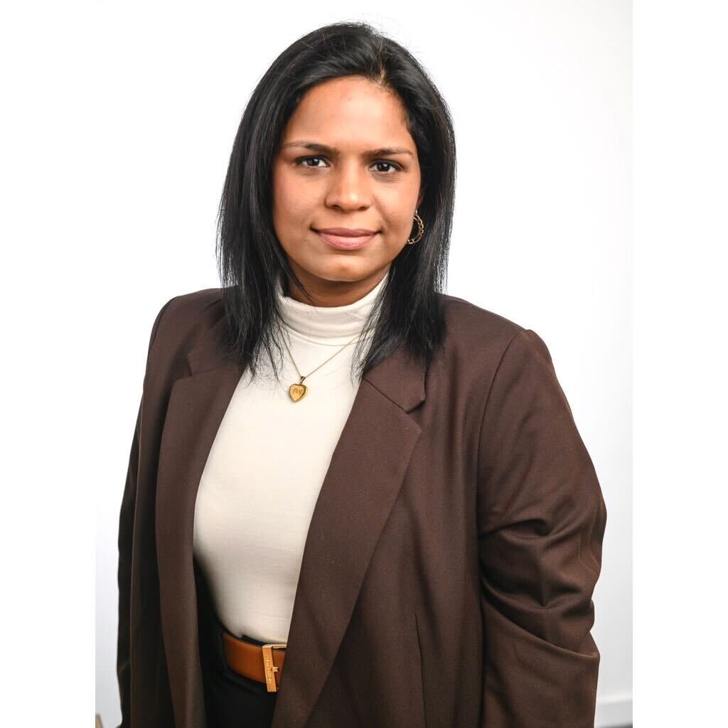 An Indian woman in London shared the emotional challenges of working full time while raising a young child.