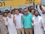 Congress MLAs leaving for Karnataka.