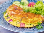 Chicken & Spinach Stuffed Omelette Chicken & Spinach Stuffed Omelette