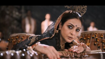 ఓటీటీలోకి బ్లాక్ బస్టర్ హారర్ థ్రిల్లర్.. రిలీజ్ డేట్ ఫిక్స్ ఓటీటీలోకి బ్లాక్ బస్టర్ హారర్ థ్రిల్లర్.. రిలీజ్ డేట్ ఫిక్స్