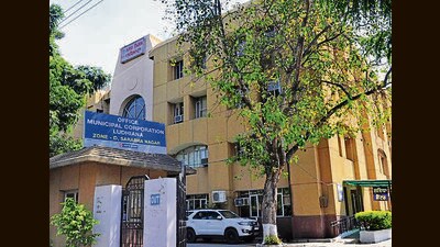 The municipal corporation’s Zone D office in Ludhiana. (HT File) The municipal corporation’s Zone D office in Ludhiana. (HT File)